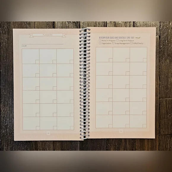 Colorful Quilting Life Monthly Planner - Picture 3 of 4